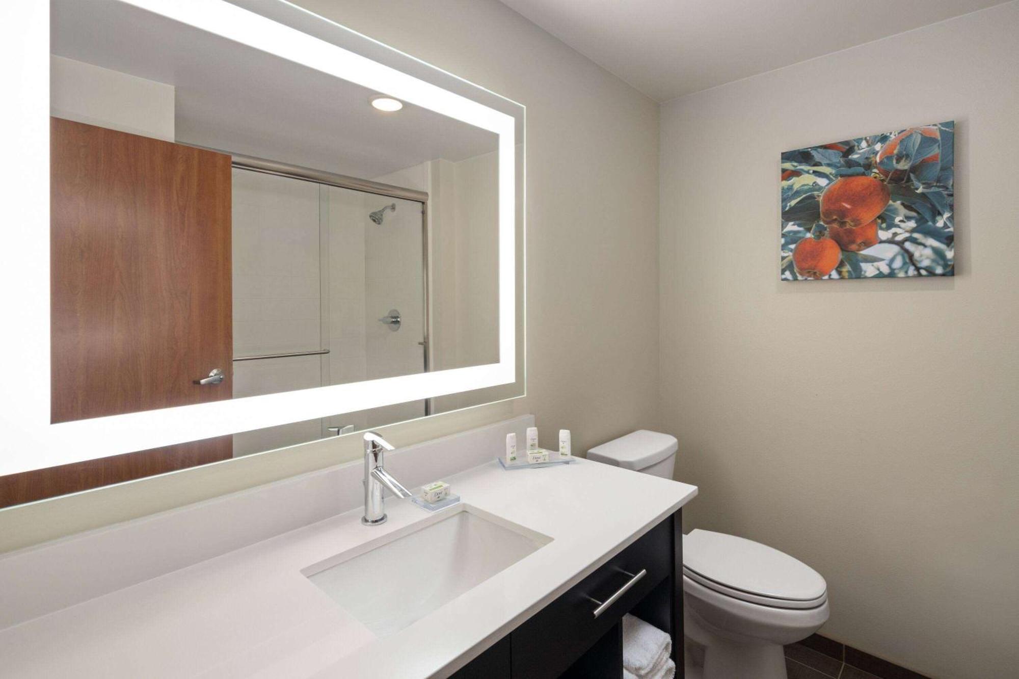 La Quinta Inn & Suites By Wyndham Wenatchee Extérieur photo