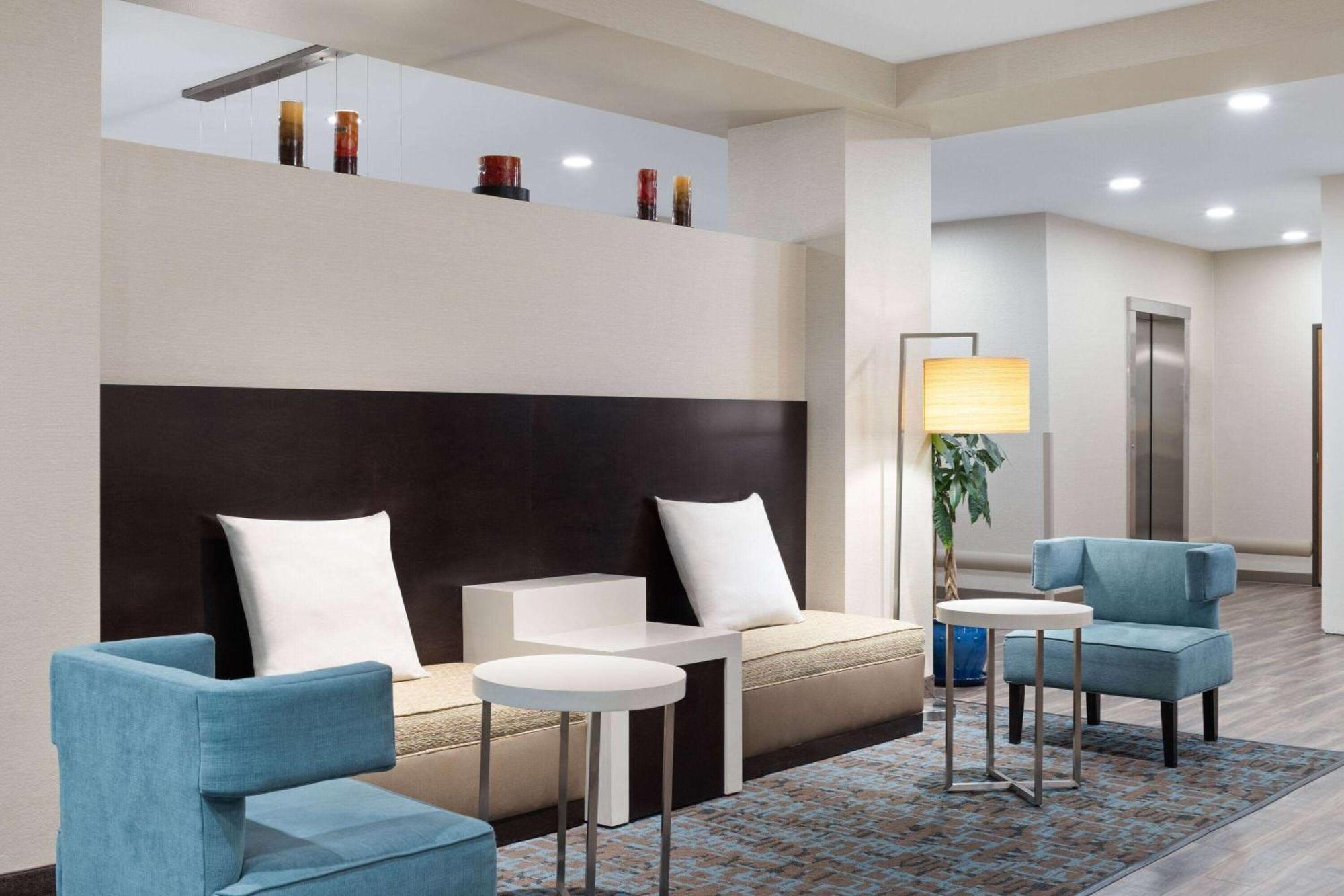 La Quinta Inn & Suites By Wyndham Wenatchee Extérieur photo