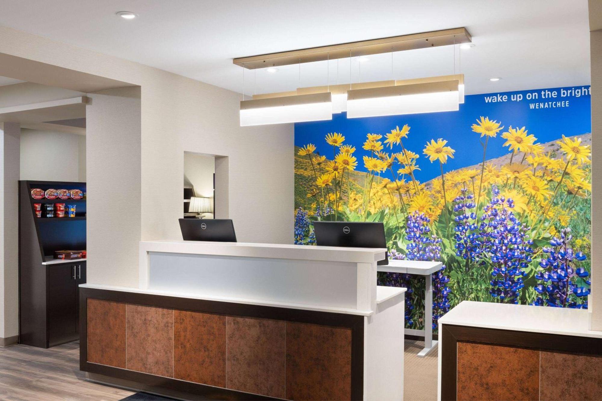 La Quinta Inn & Suites By Wyndham Wenatchee Extérieur photo